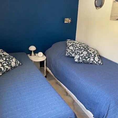 Maison Le Lavandou, 3 Pieces, 6 Personnes - Fr-1-308-155 Holiday home *