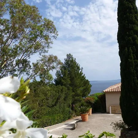 Holiday home Maison Le Lavandou, 3 Pieces, 6 Personnes - Fr-1-308-155 Le Lavandou