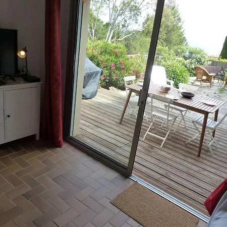 Holiday home Maison Le Lavandou, 3 Pieces, 6 Personnes - Fr-1-308-155