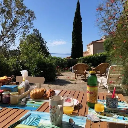 Maison Le Lavandou, 3 Pieces, 6 Personnes - Fr-1-308-155 *